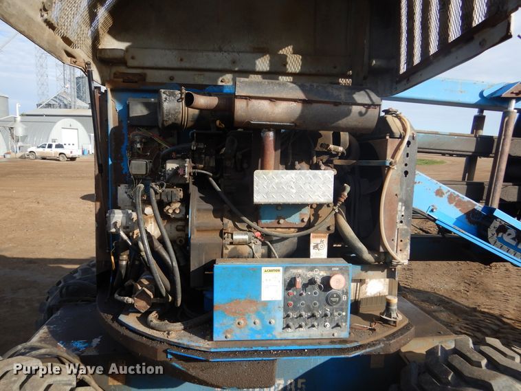 image for item DL6370 1993 Genie 7-45/22  boom lift