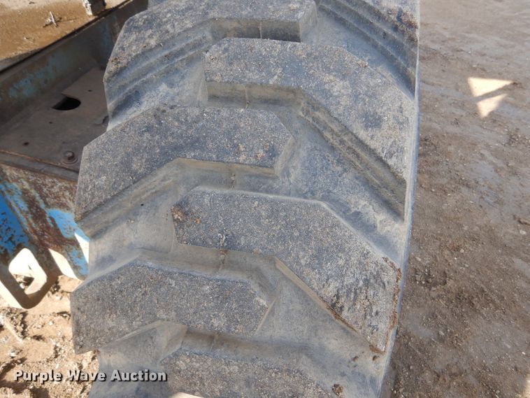 image for item DL6370 1993 Genie 7-45/22  boom lift