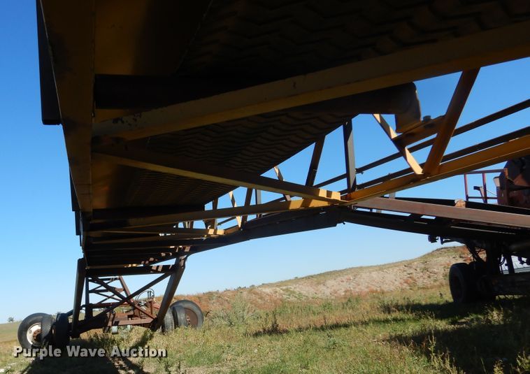 image for item DL6373 Athey  radial stacking conveyor