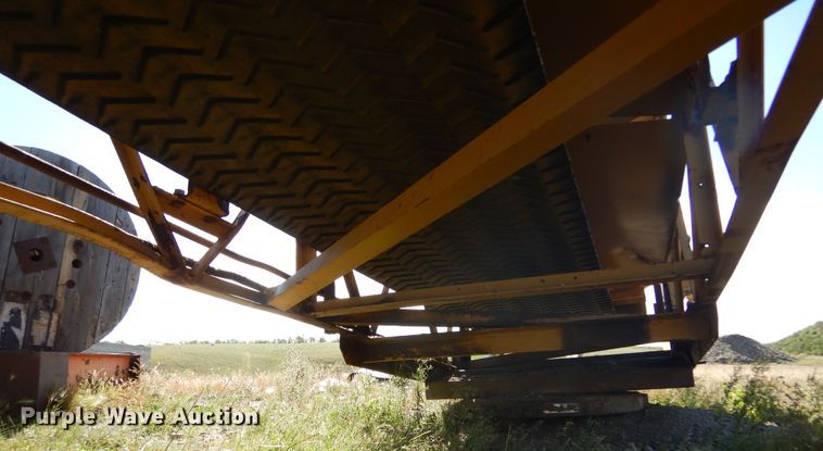 image for item DL6373 Athey  radial stacking conveyor