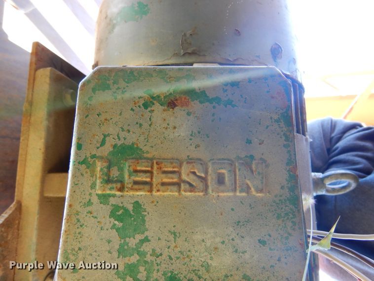 image for item DL6373 Athey  radial stacking conveyor