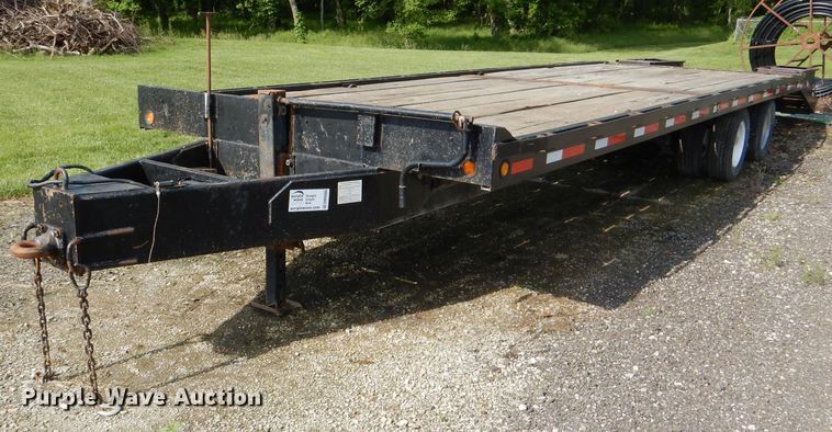 image for item DM0006 1988 Towmaster  equipment trailer