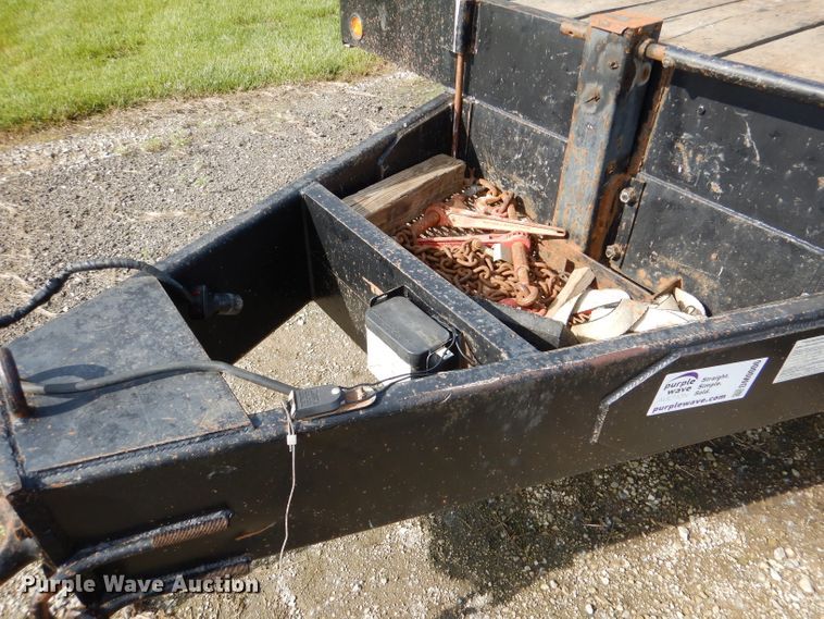 image for item DM0006 1988 Towmaster  equipment trailer