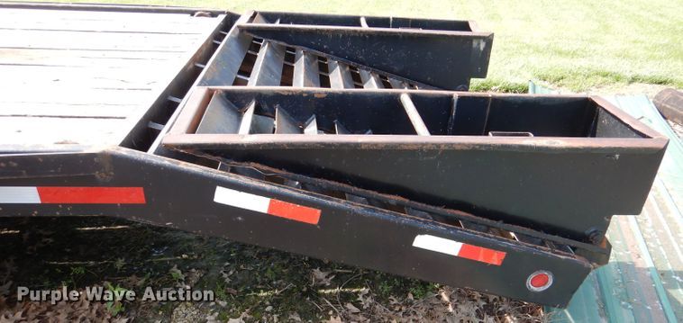 image for item DM0006 1988 Towmaster  equipment trailer