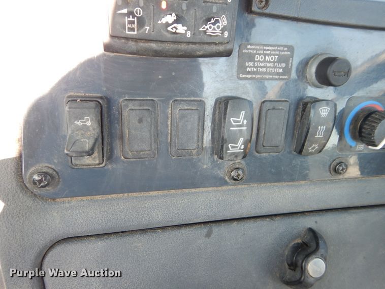 image for item DM0625 2014 John Deere 310SK  backhoe