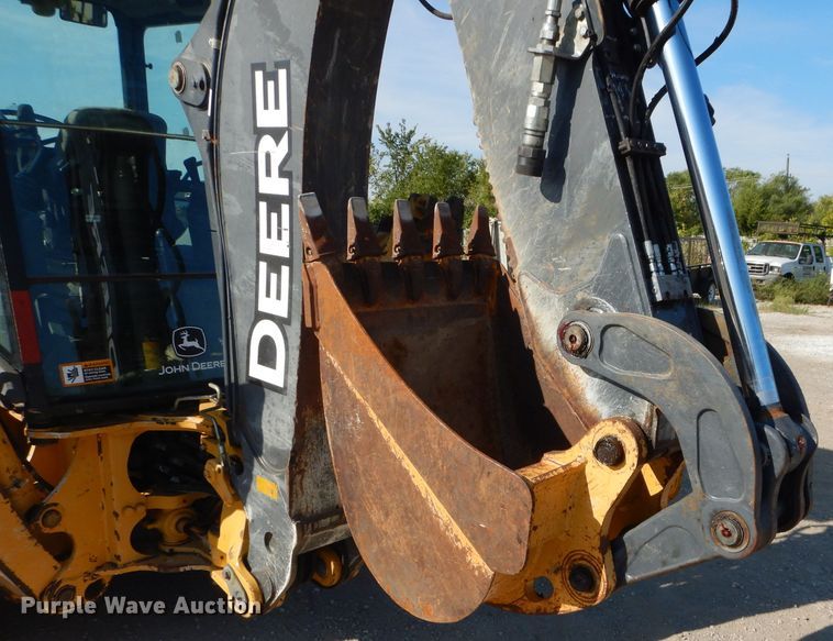 image for item DM0625 2014 John Deere 310SK  backhoe