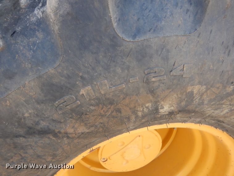 image for item DM0625 2014 John Deere 310SK  backhoe