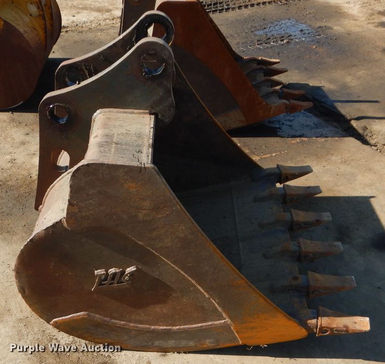 image for item DM0626 Tag 36"W bucket