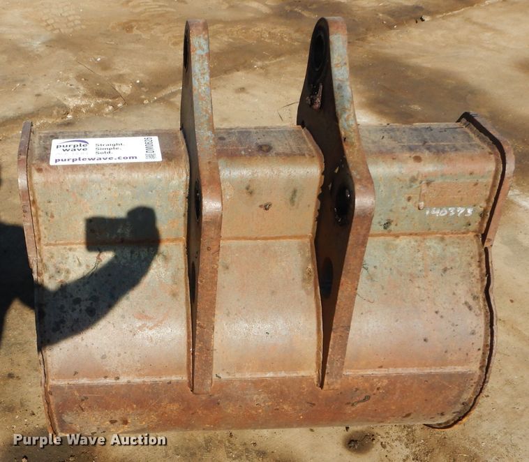 image for item DM0626 Tag 36"W bucket