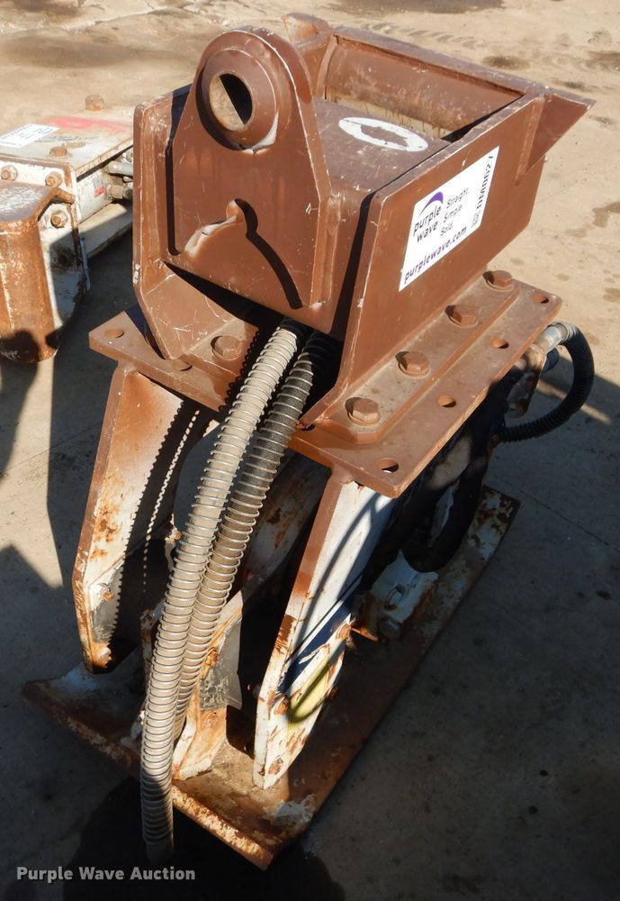 image for item DM0627 Kent HP 65 II plate compactor