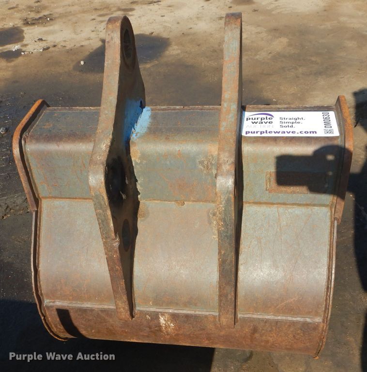 image for item DM0630 Tag 30"W backhoe bucket