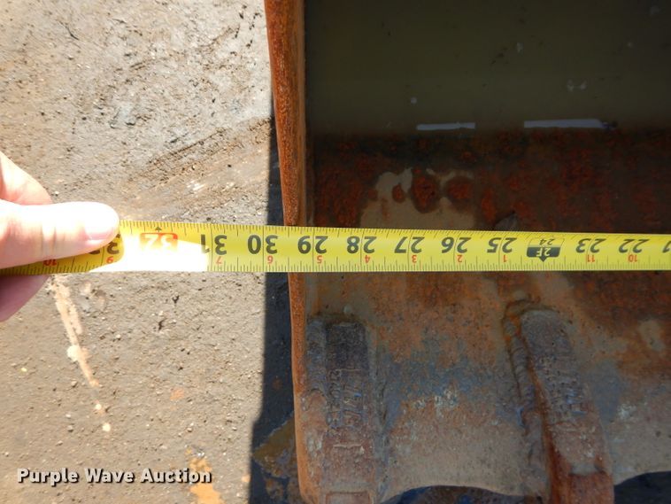 image for item DM0630 Tag 30"W backhoe bucket