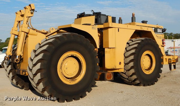 image for item DM4376 2001 Caterpillar 844  wheel dozer