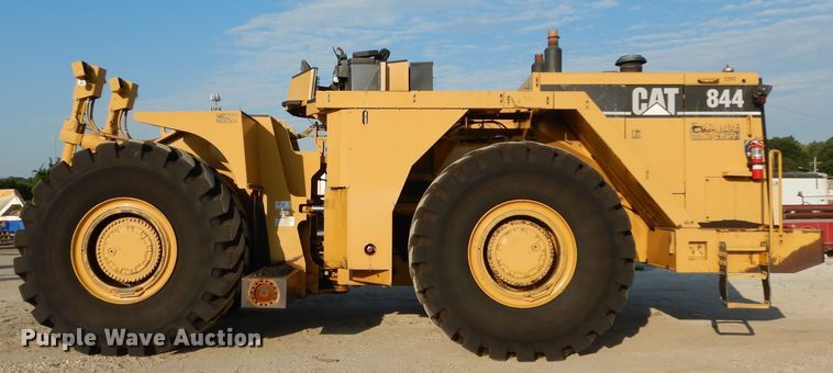 image for item DM4376 2001 Caterpillar 844  wheel dozer