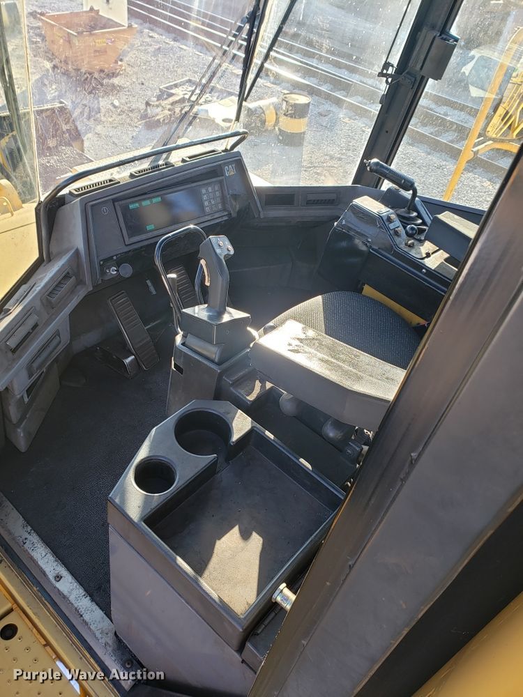 image for item DM4376 2001 Caterpillar 844  wheel dozer