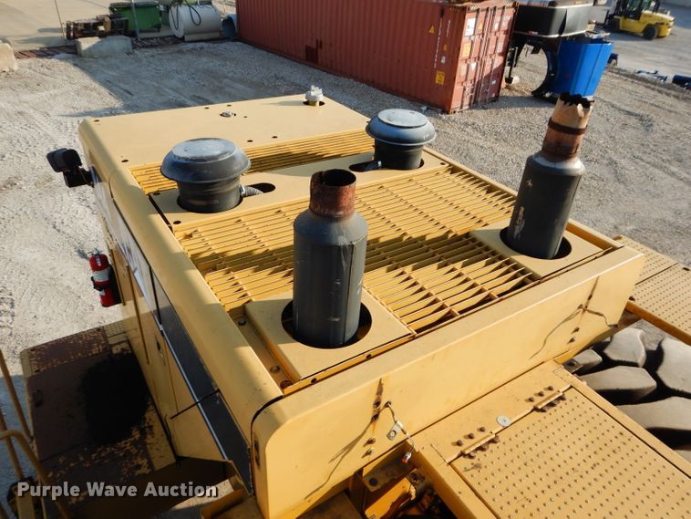 image for item DM4376 2001 Caterpillar 844  wheel dozer