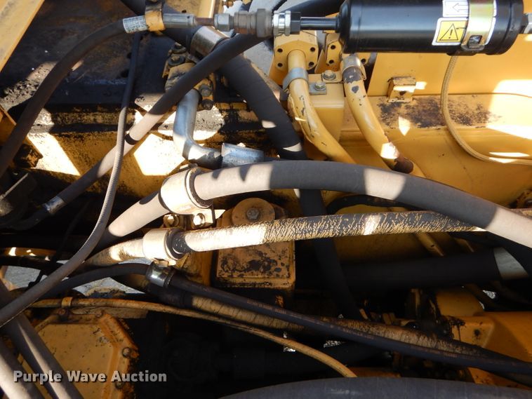 image for item DM4376 2001 Caterpillar 844  wheel dozer