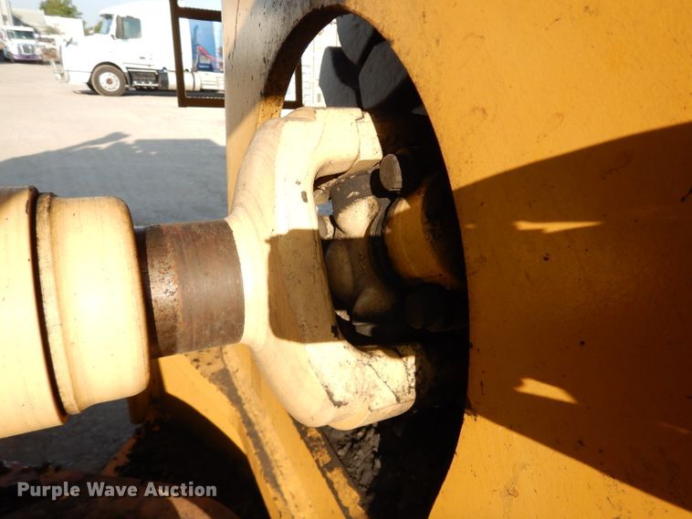 image for item DM4376 2001 Caterpillar 844  wheel dozer
