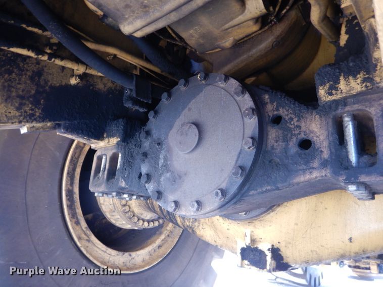 image for item DM4376 2001 Caterpillar 844  wheel dozer