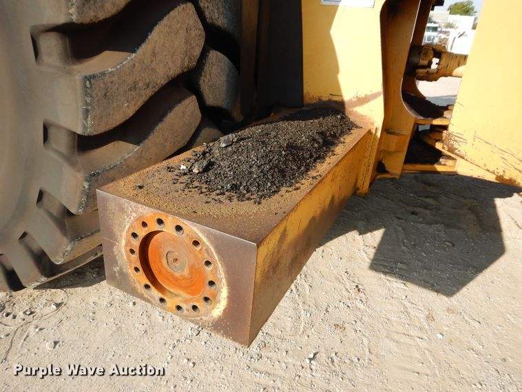 image for item DM4376 2001 Caterpillar 844  wheel dozer