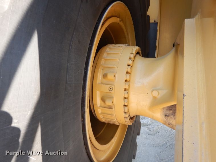 image for item DM4376 2001 Caterpillar 844  wheel dozer