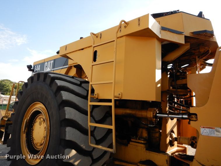 image for item DM4376 2001 Caterpillar 844  wheel dozer