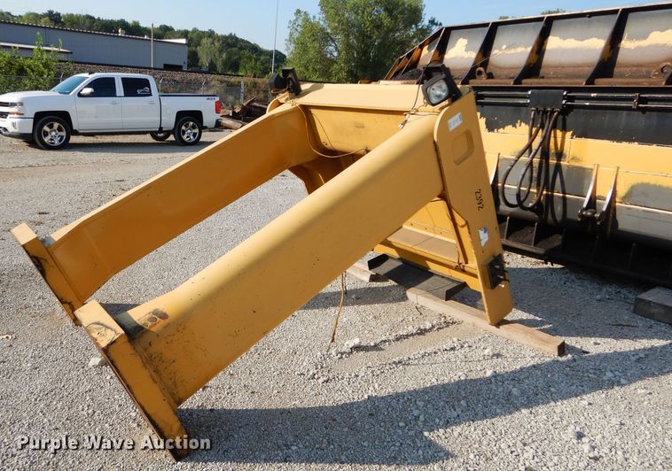 image for item DM4376 2001 Caterpillar 844  wheel dozer