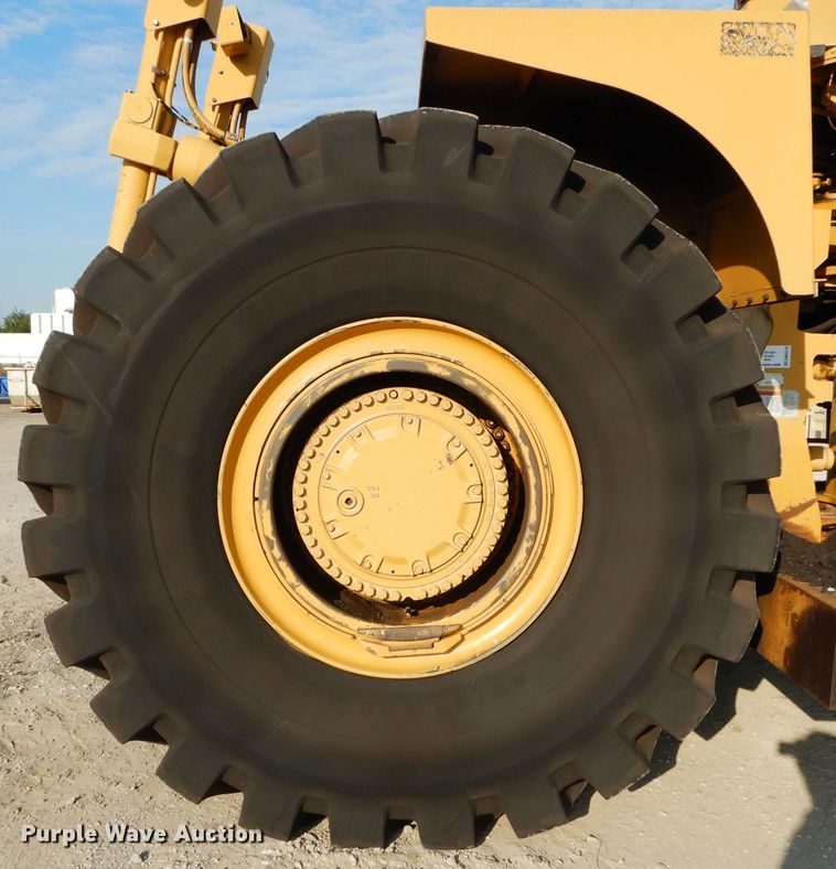 image for item DM4376 2001 Caterpillar 844  wheel dozer