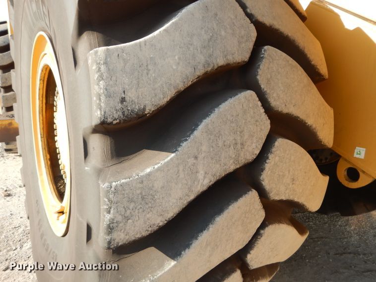 image for item DM4376 2001 Caterpillar 844  wheel dozer