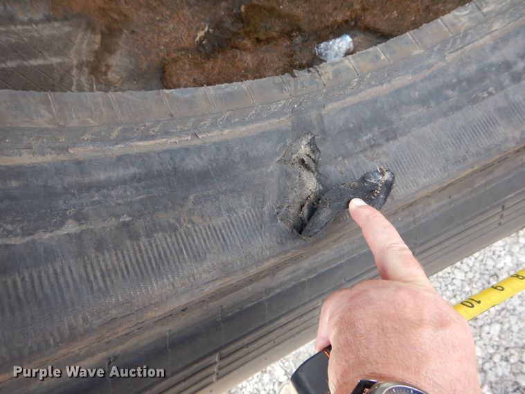 image for item DM4378 (4) Radar 45/65-45 dozer tires