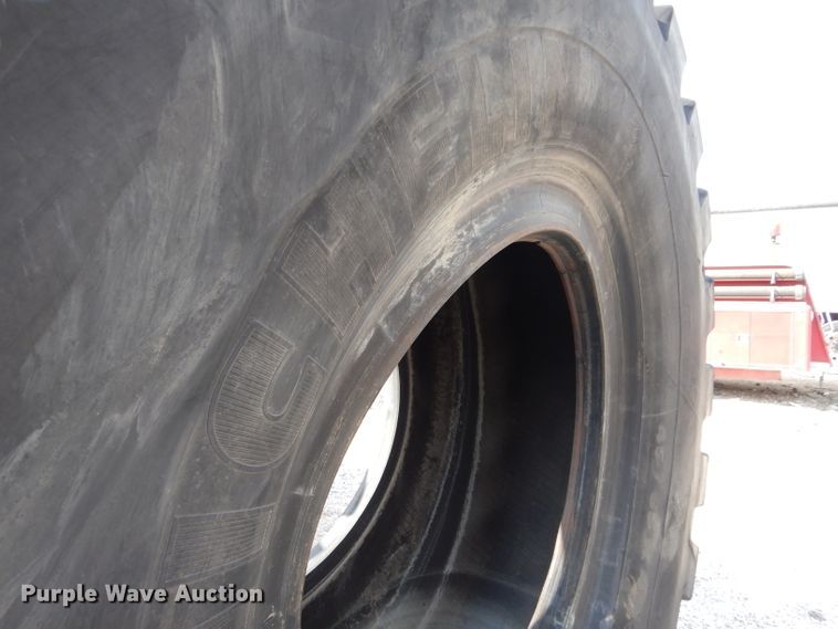 image for item DM4379 (4) Michelin 45/65R45 dozer tires