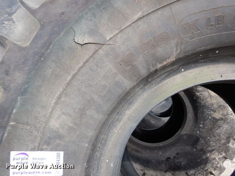 image for item DM4380 (4) Michelin 45/65R39 dozer tires