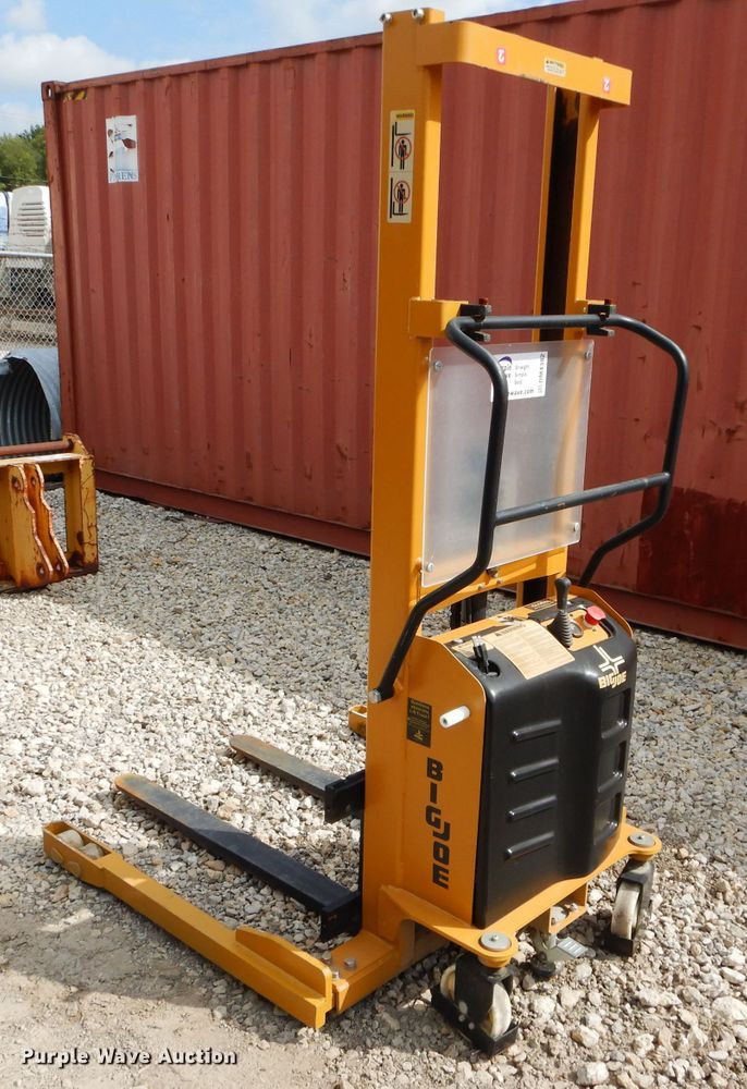 image for item DM4382 Big Joe M-2962  order picker