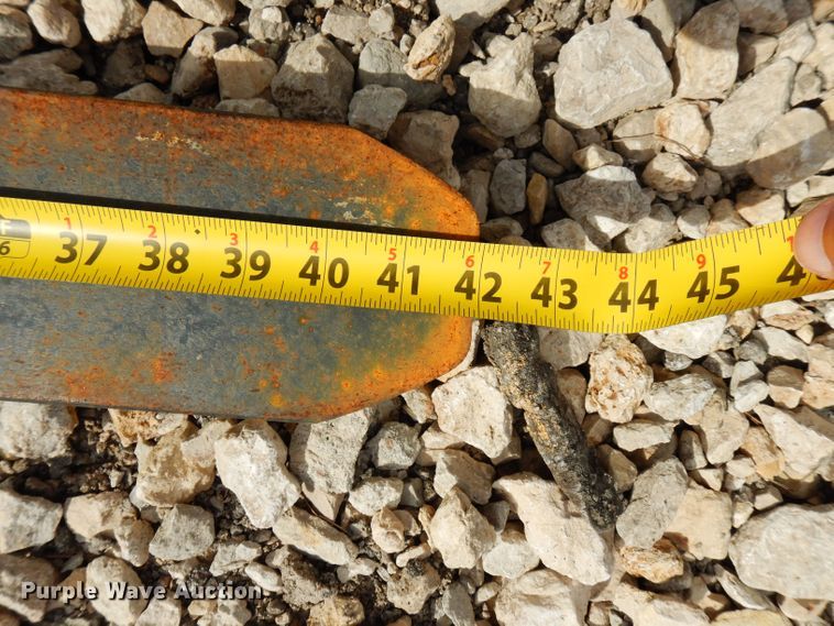 image for item DM4382 Big Joe M-2962  order picker