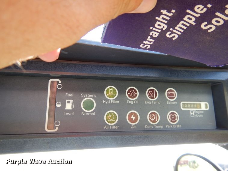 image for item DM4383 2010 Case 586G  forklift