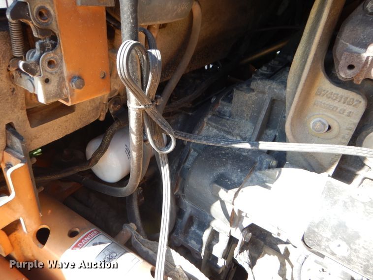 image for item DM4383 2010 Case 586G  forklift