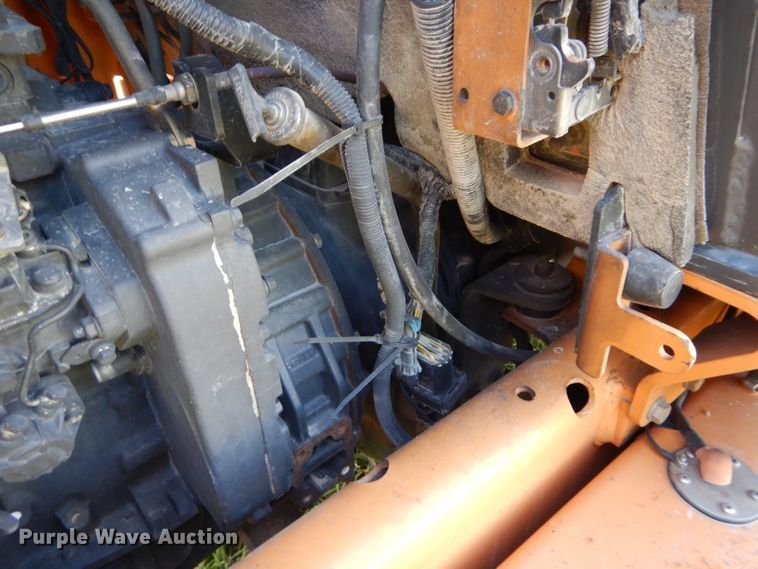 image for item DM4383 2010 Case 586G  forklift