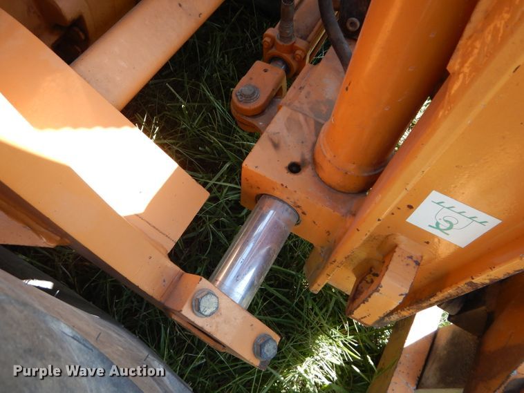 image for item DM4383 2010 Case 586G  forklift