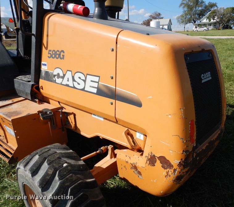 image for item DM4383 2010 Case 586G  forklift