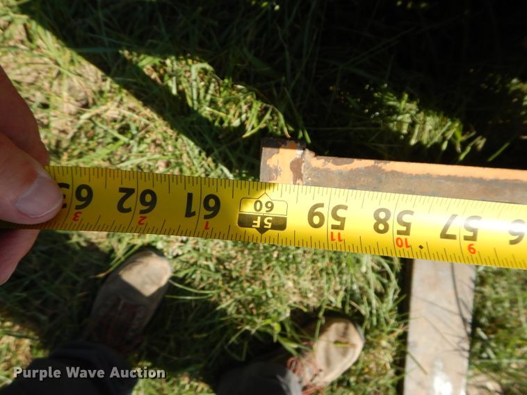 image for item DM4383 2010 Case 586G  forklift