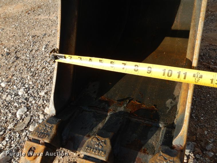 image for item DM5119 2019 Bobcat E32I  mini excavator