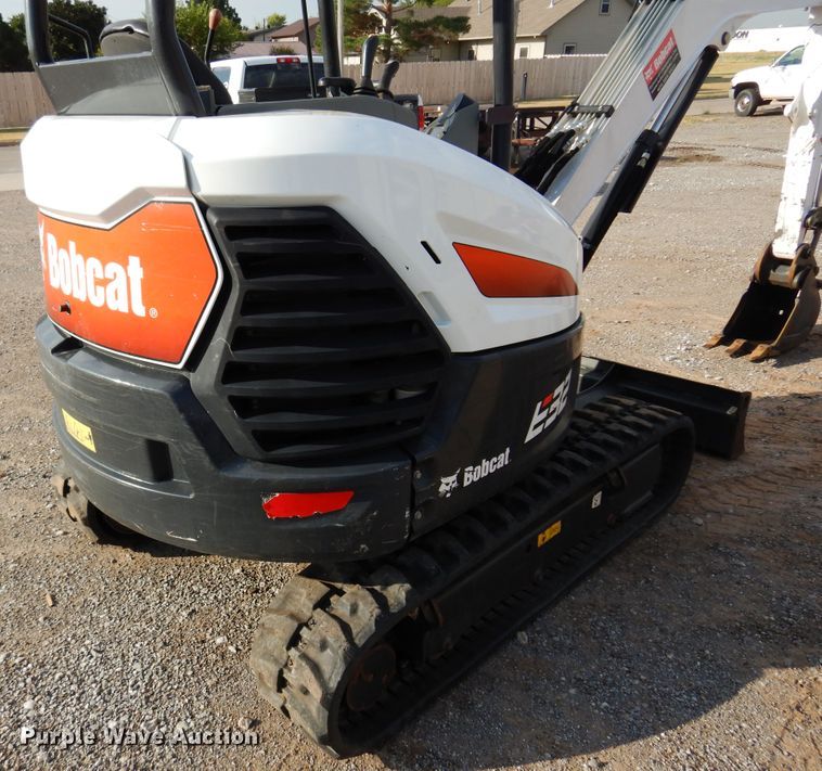 image for item DM5119 2019 Bobcat E32I  mini excavator