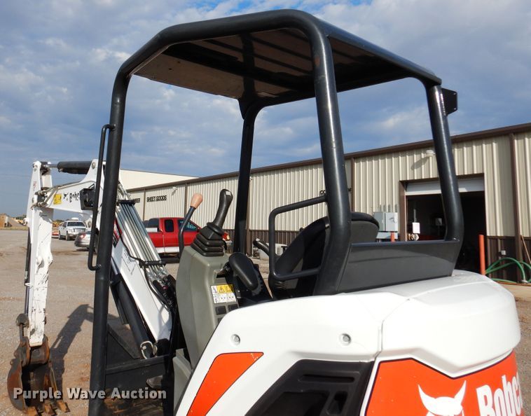 image for item DM5119 2019 Bobcat E32I  mini excavator