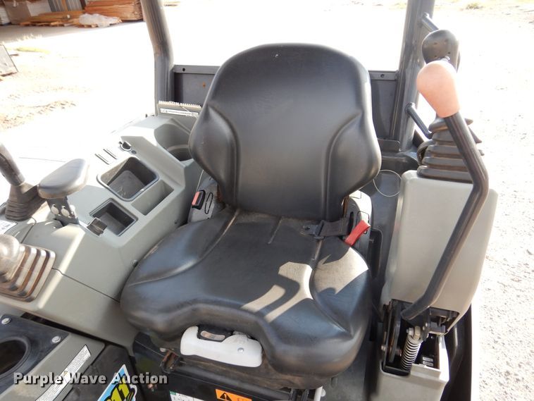 image for item DM5119 2019 Bobcat E32I  mini excavator