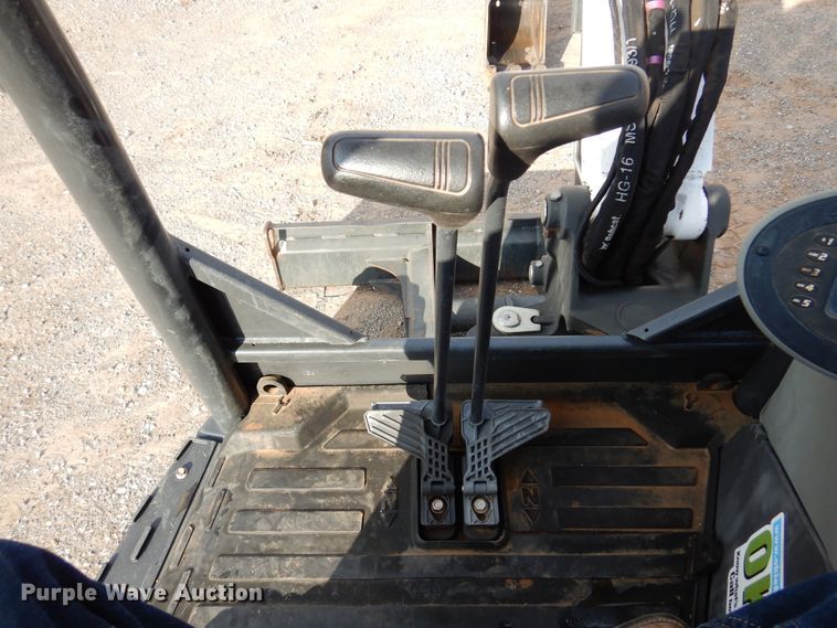 image for item DM5119 2019 Bobcat E32I  mini excavator