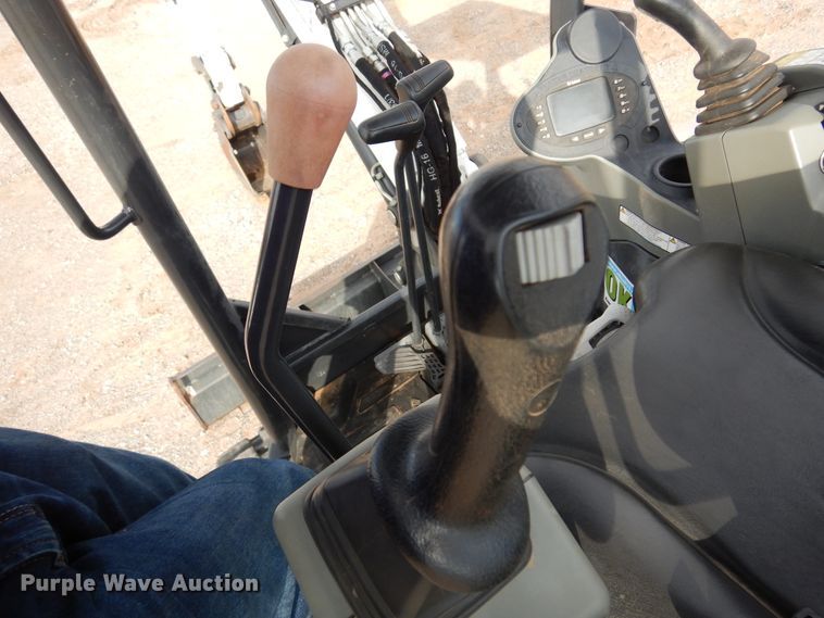 image for item DM5119 2019 Bobcat E32I  mini excavator