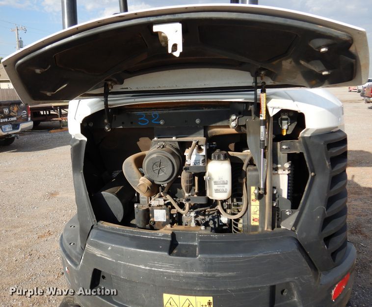 image for item DM5119 2019 Bobcat E32I  mini excavator