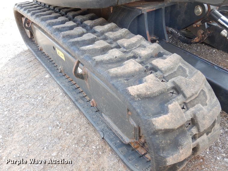 image for item DM5119 2019 Bobcat E32I  mini excavator