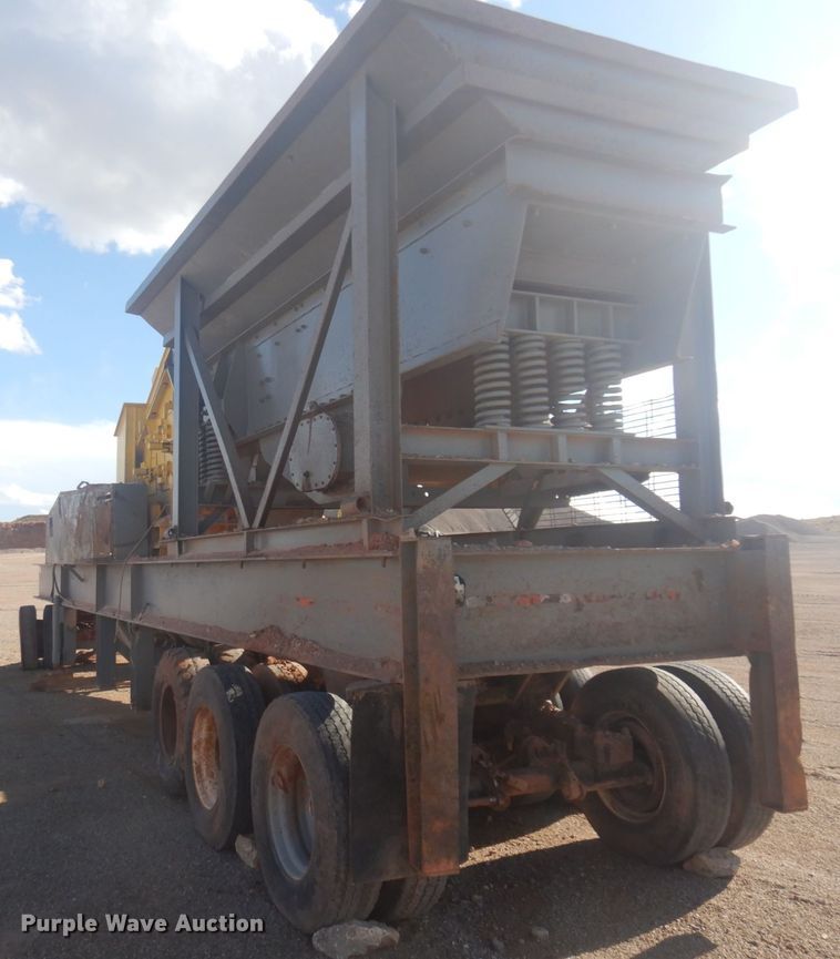 image for item DM5284 Gator  impact crushing plant