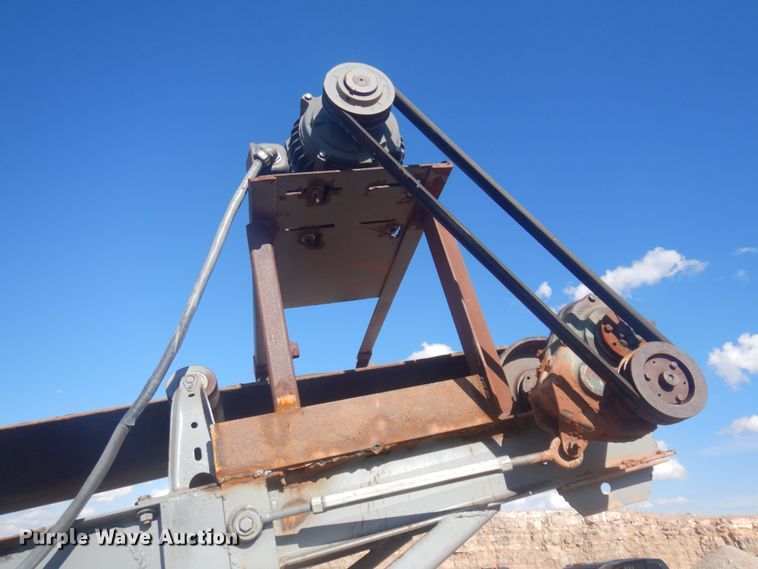 image for item DM5284 Gator  impact crushing plant